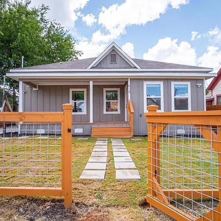 Villa Seize The Moment 4Br3Ba Gem W Downtown Views